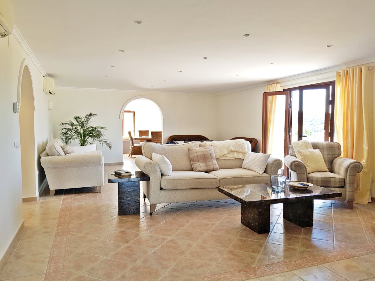 Andaluz Homes