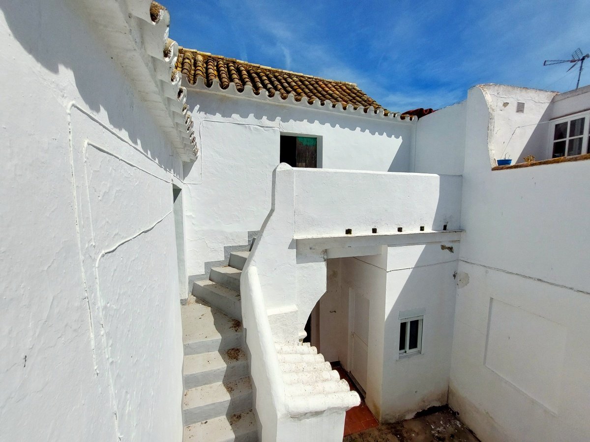Andaluz Homes
