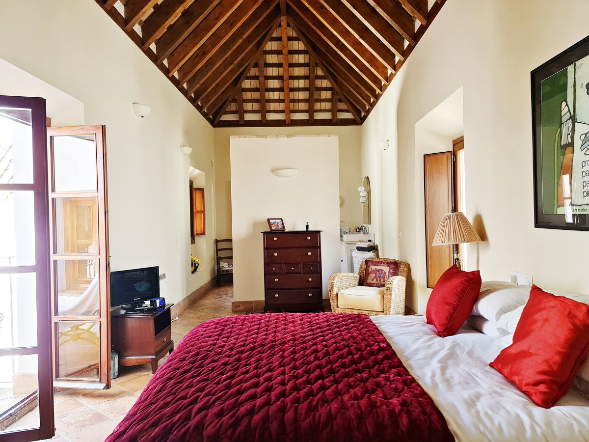 Andaluz Homes