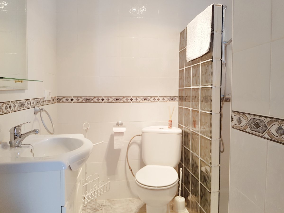 Andaluz Homes
