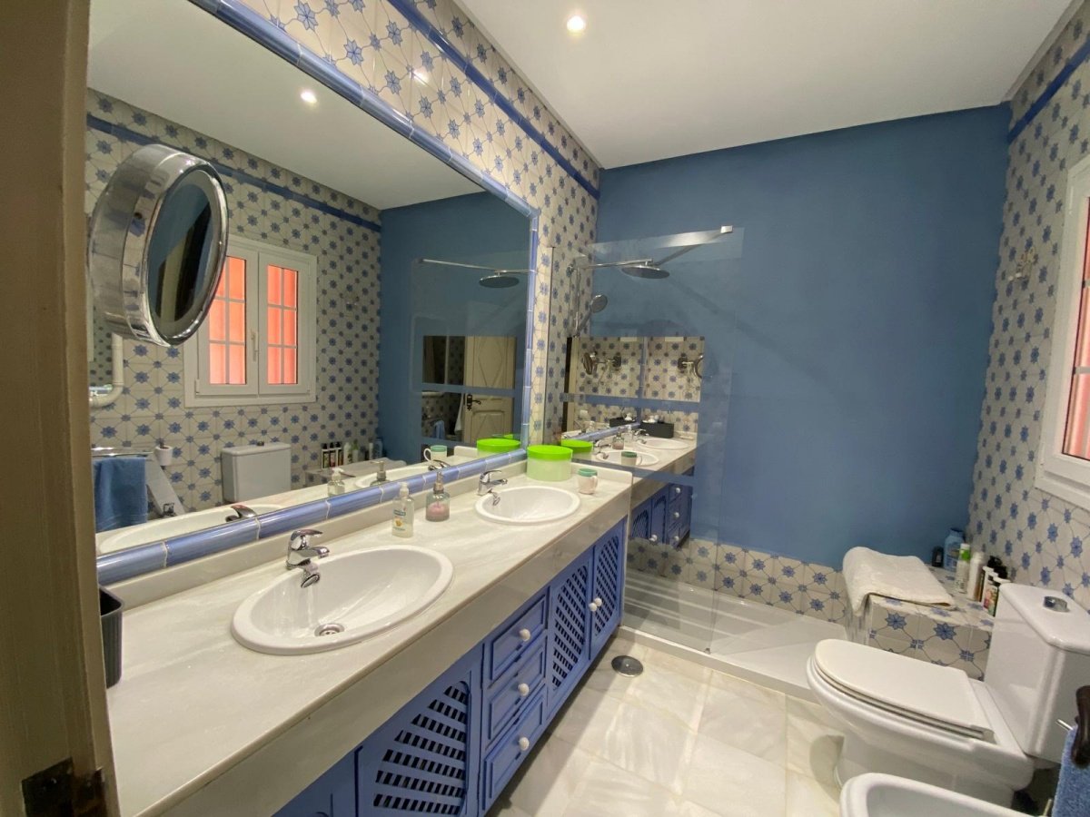 Andaluz Homes