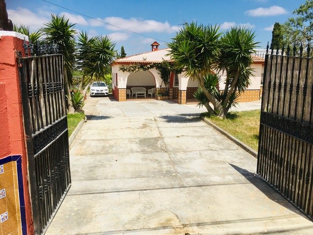 Andaluz Homes