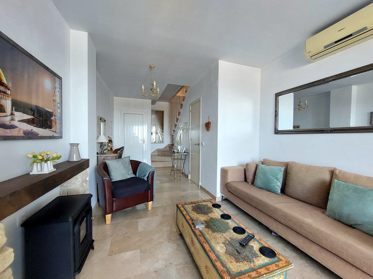 Andaluz Homes