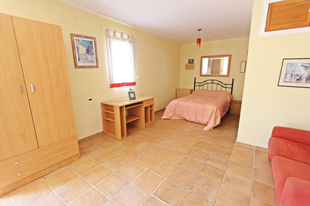 Andaluz Homes
