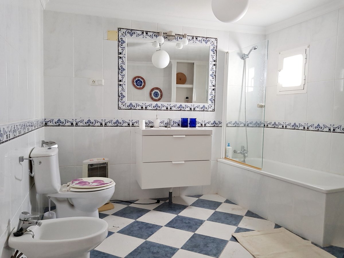 Andaluz Homes