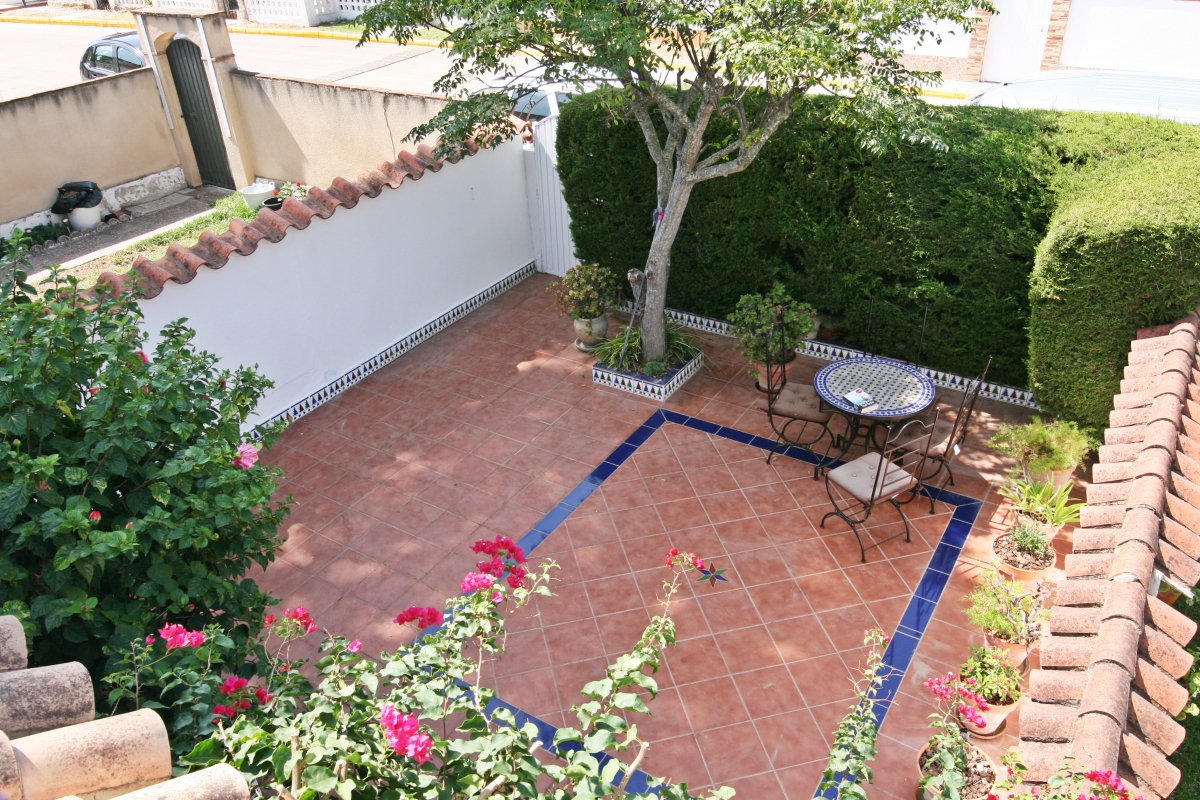 Andaluz Homes
