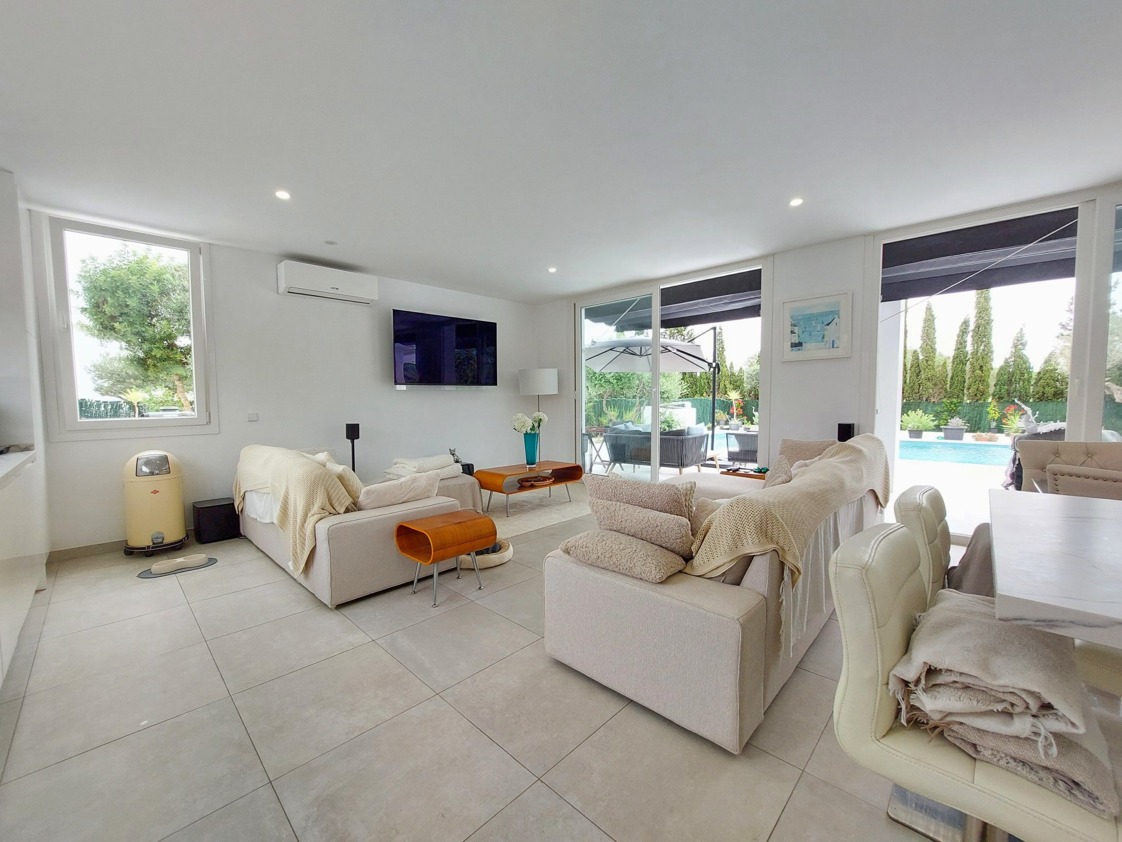Andaluz Homes
