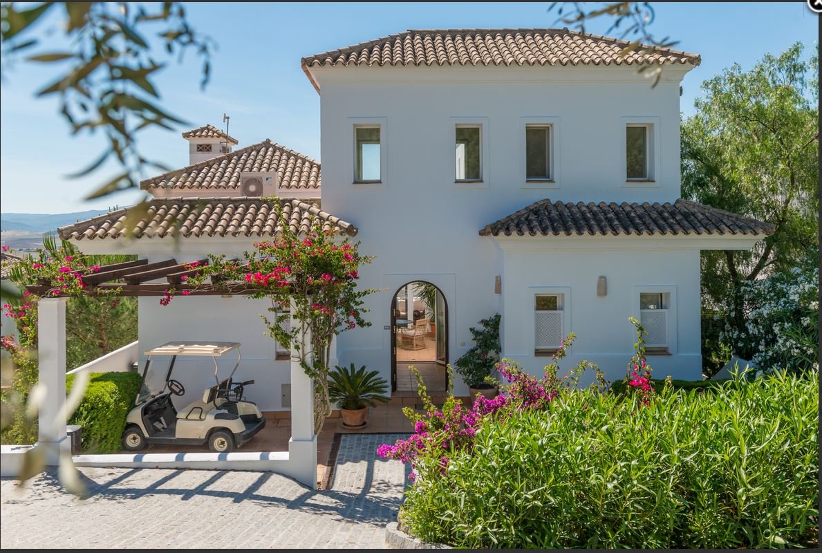Andaluz Homes