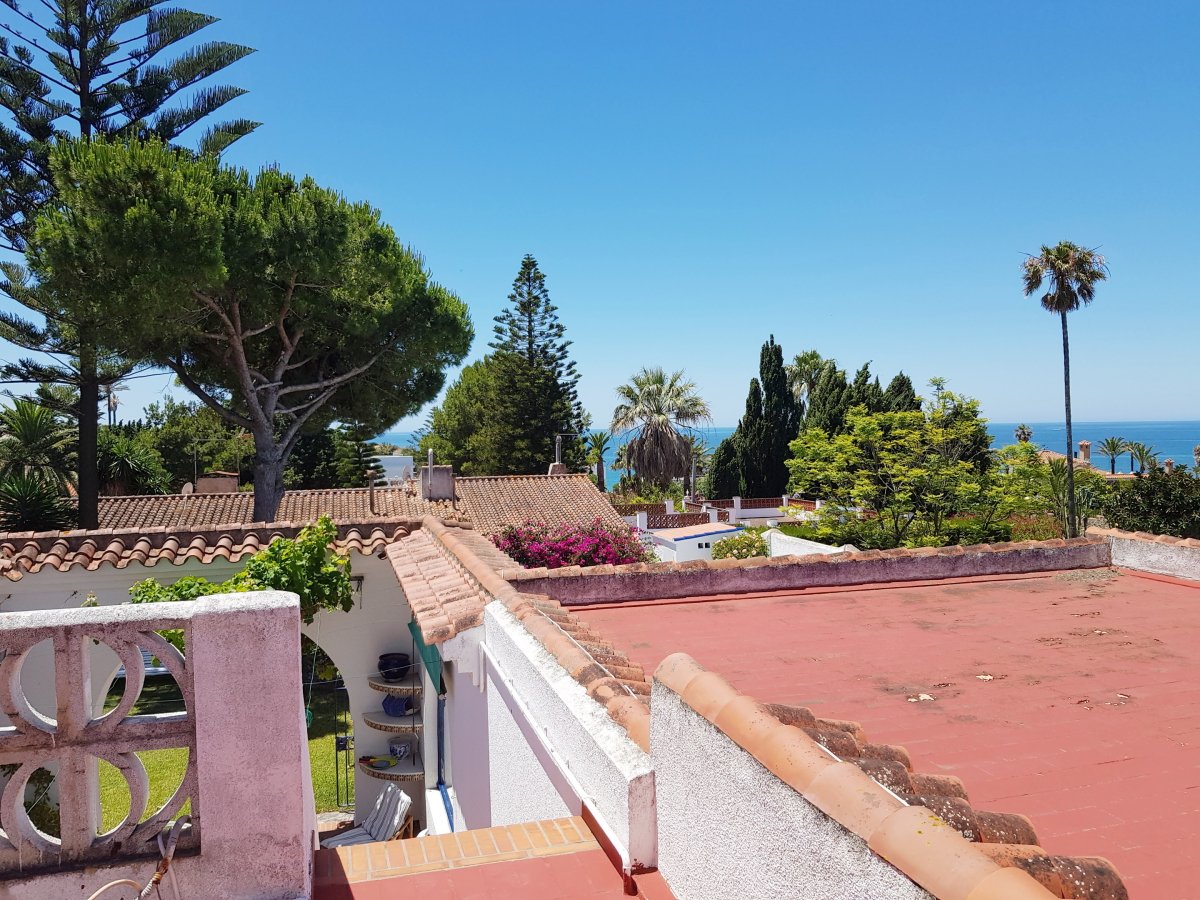 Andaluz Homes