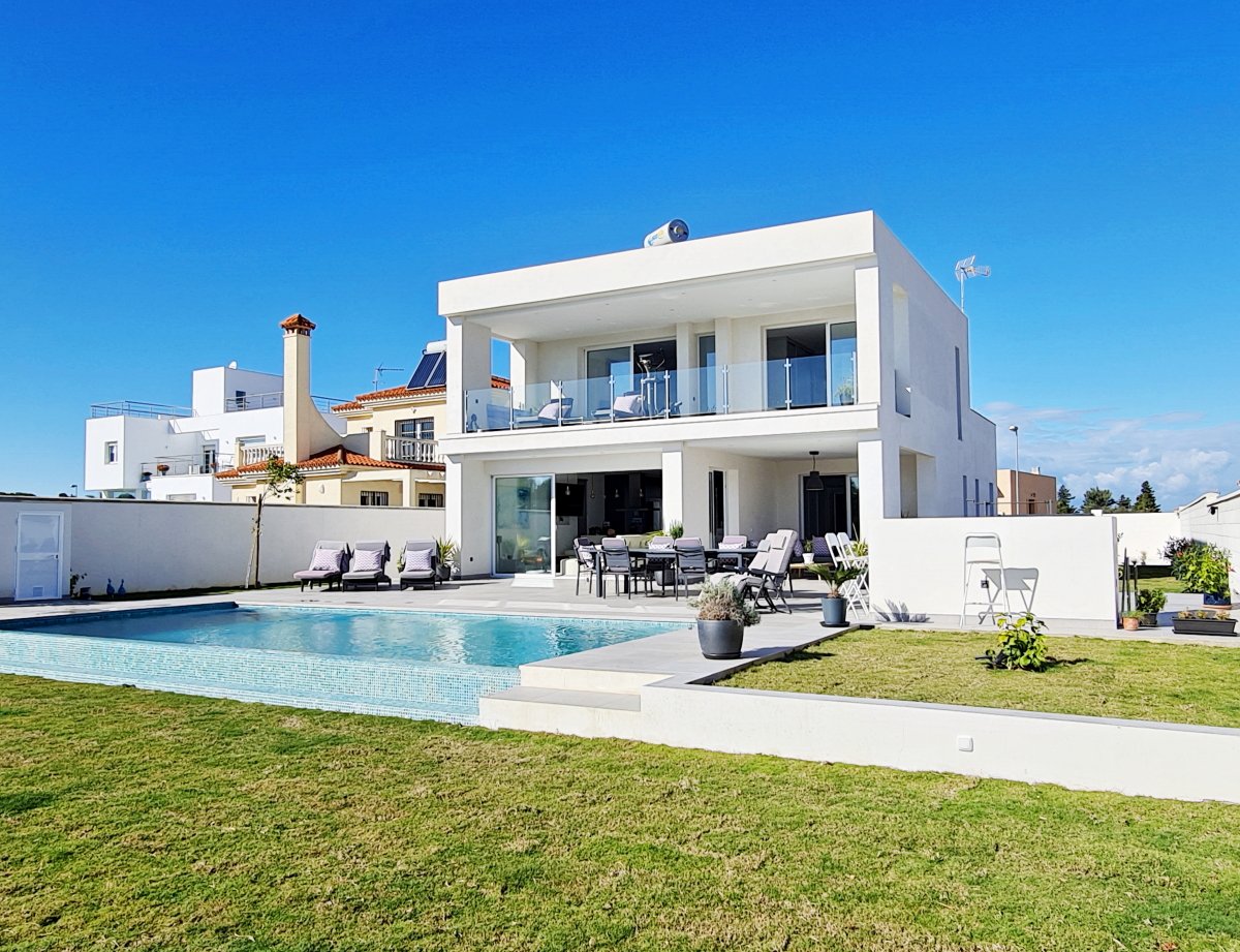 Andaluz Homes