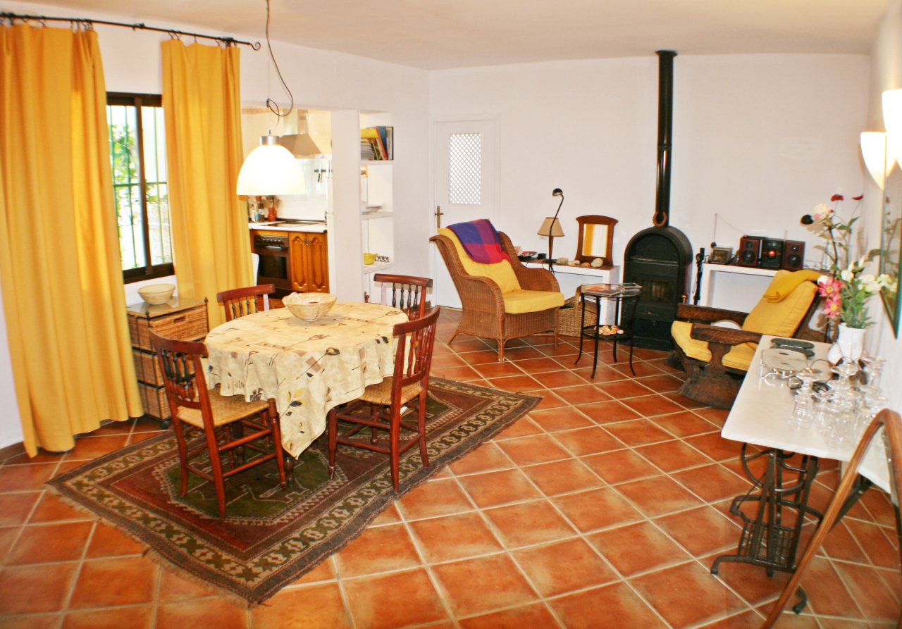 Andaluz Homes