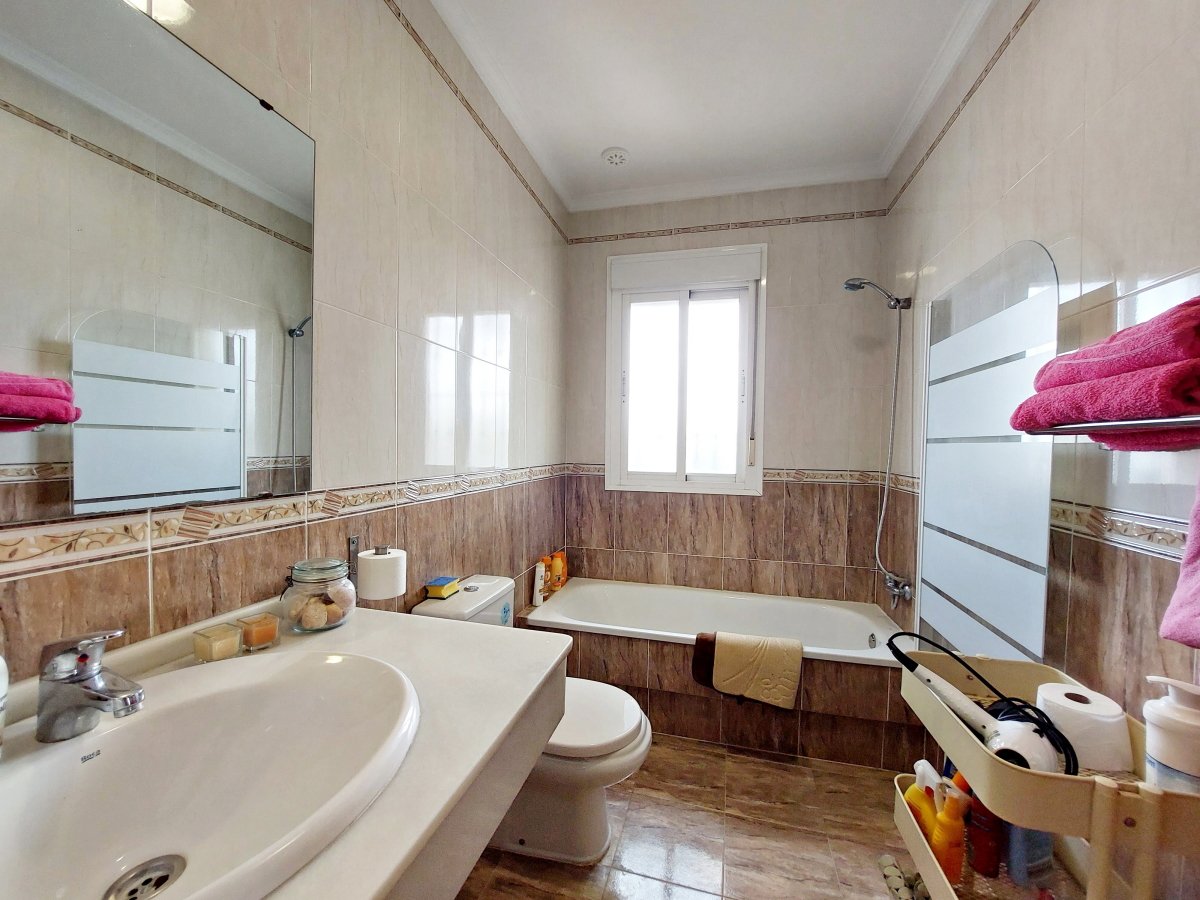 Andaluz Homes
