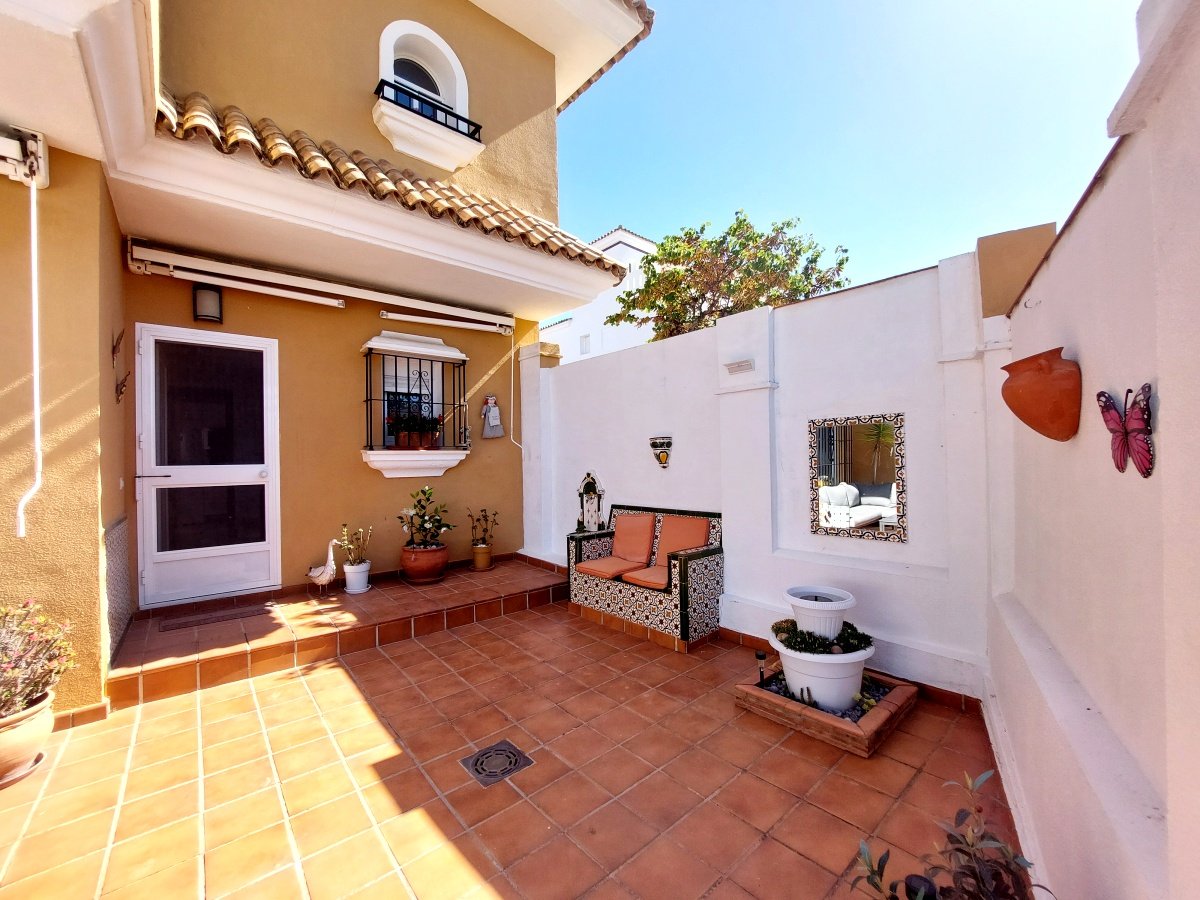 Andaluz Homes