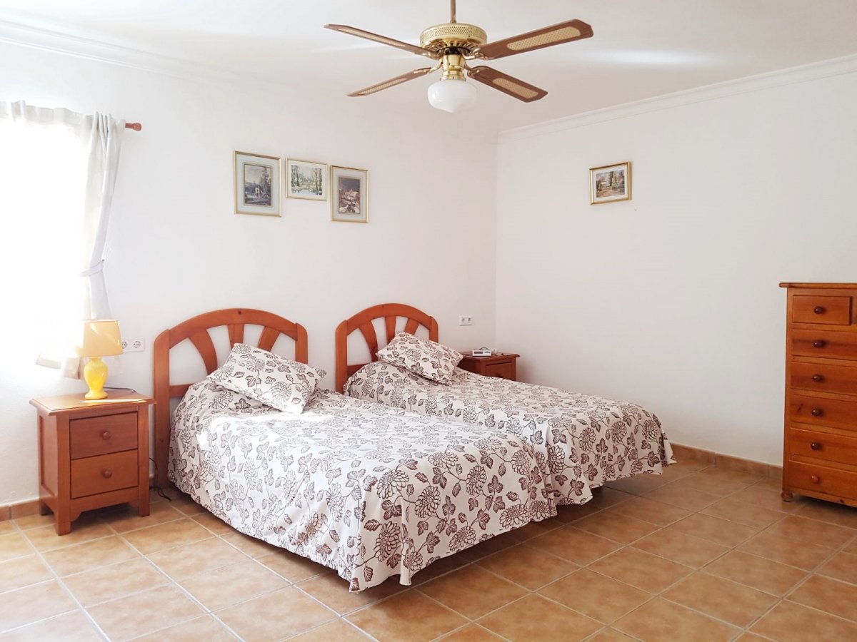 Andaluz Homes