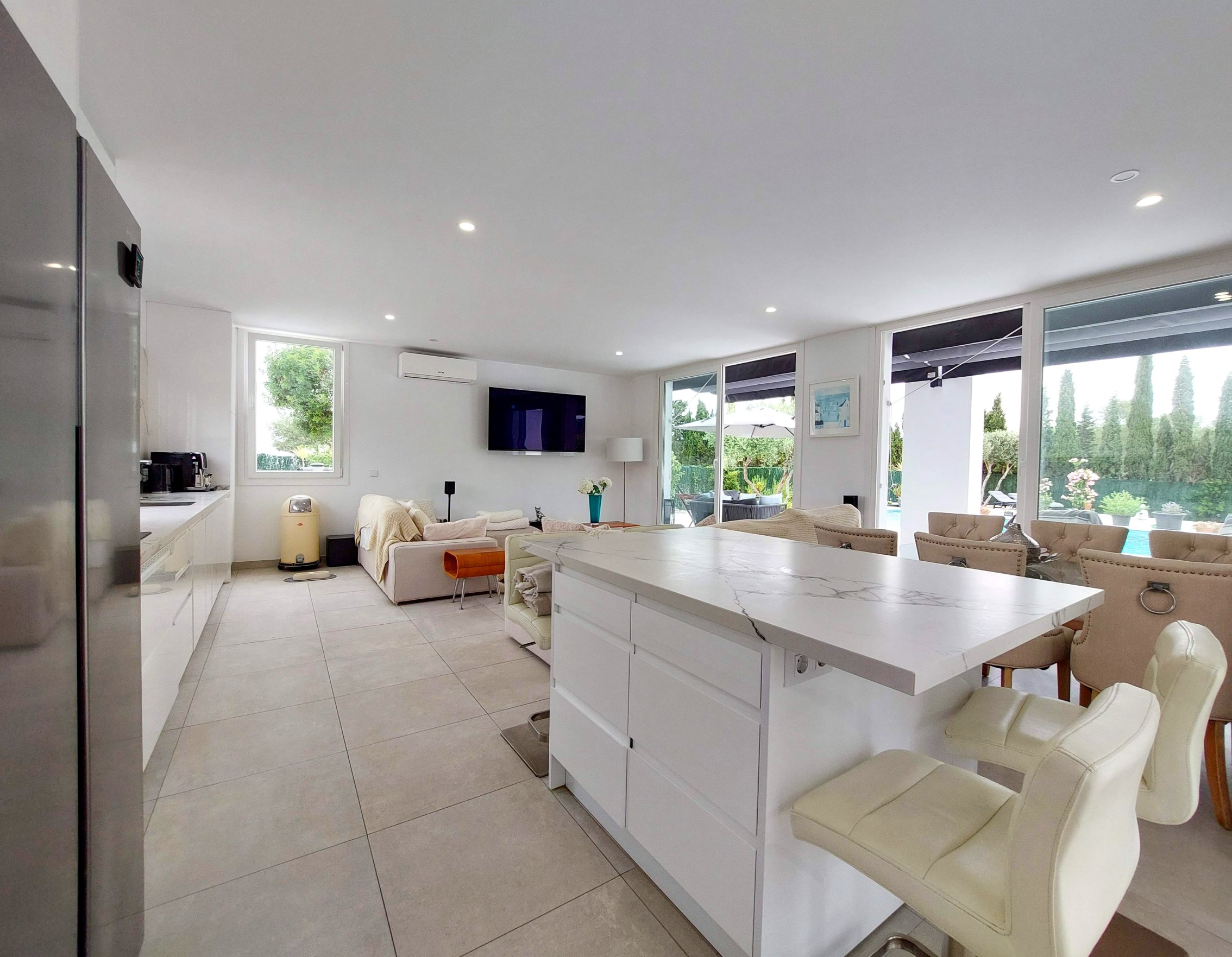 Andaluz Homes