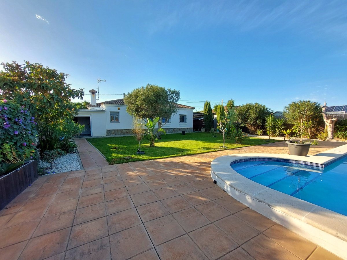 Andaluz Homes