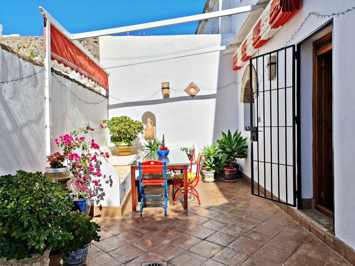 Andaluz Homes