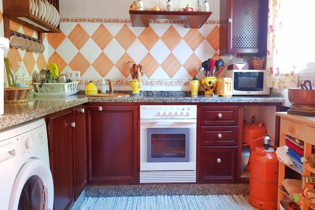 Andaluz Homes