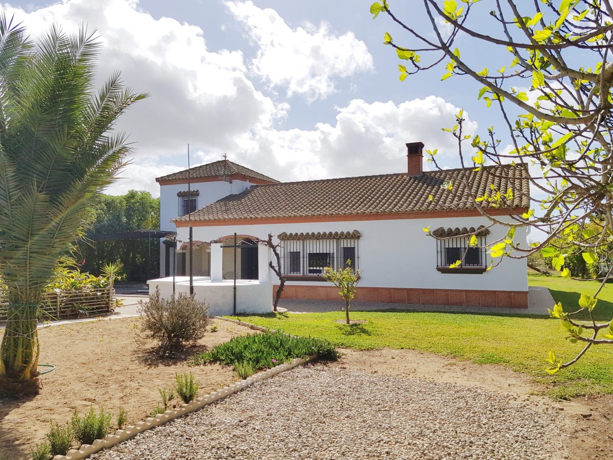 Andaluz Homes