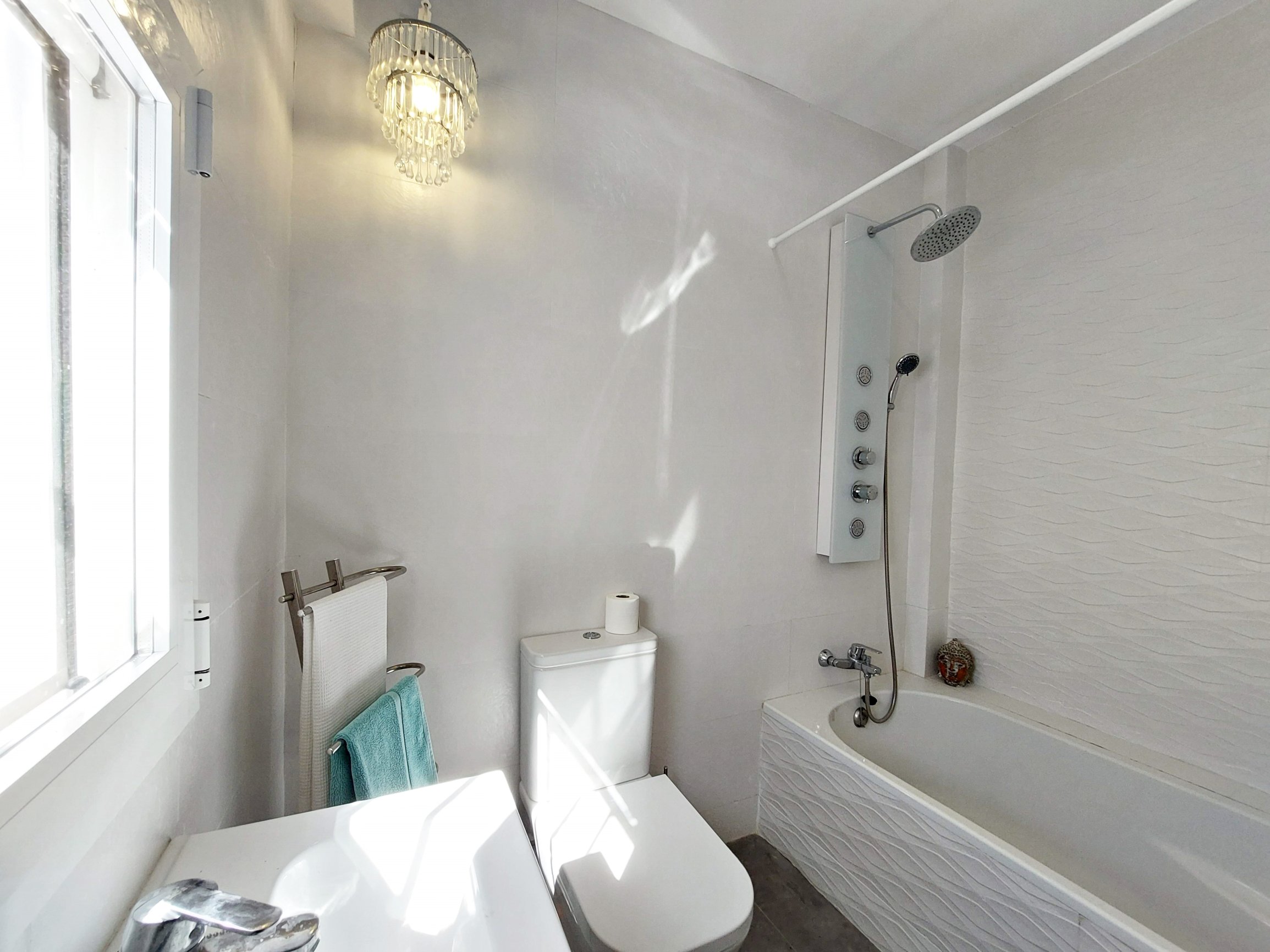 Andaluz Homes