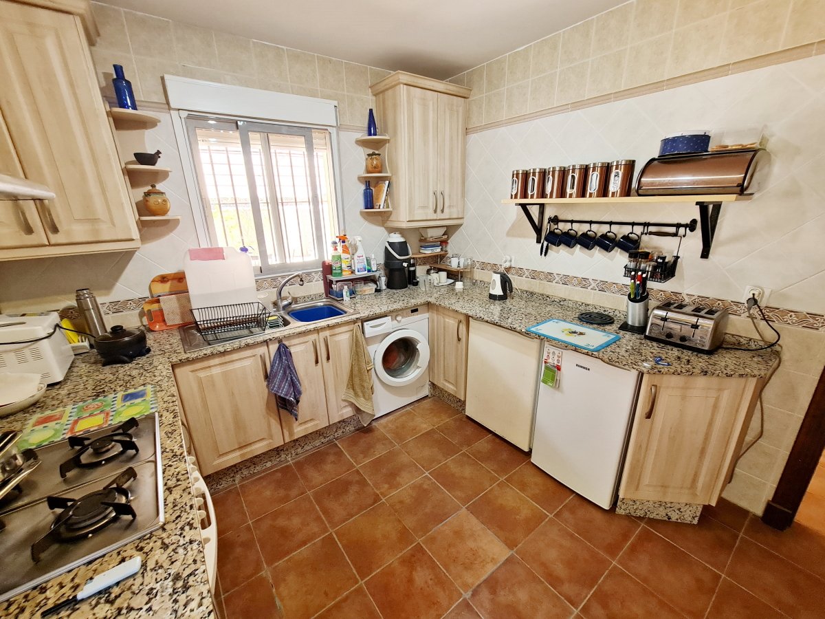 Andaluz Homes