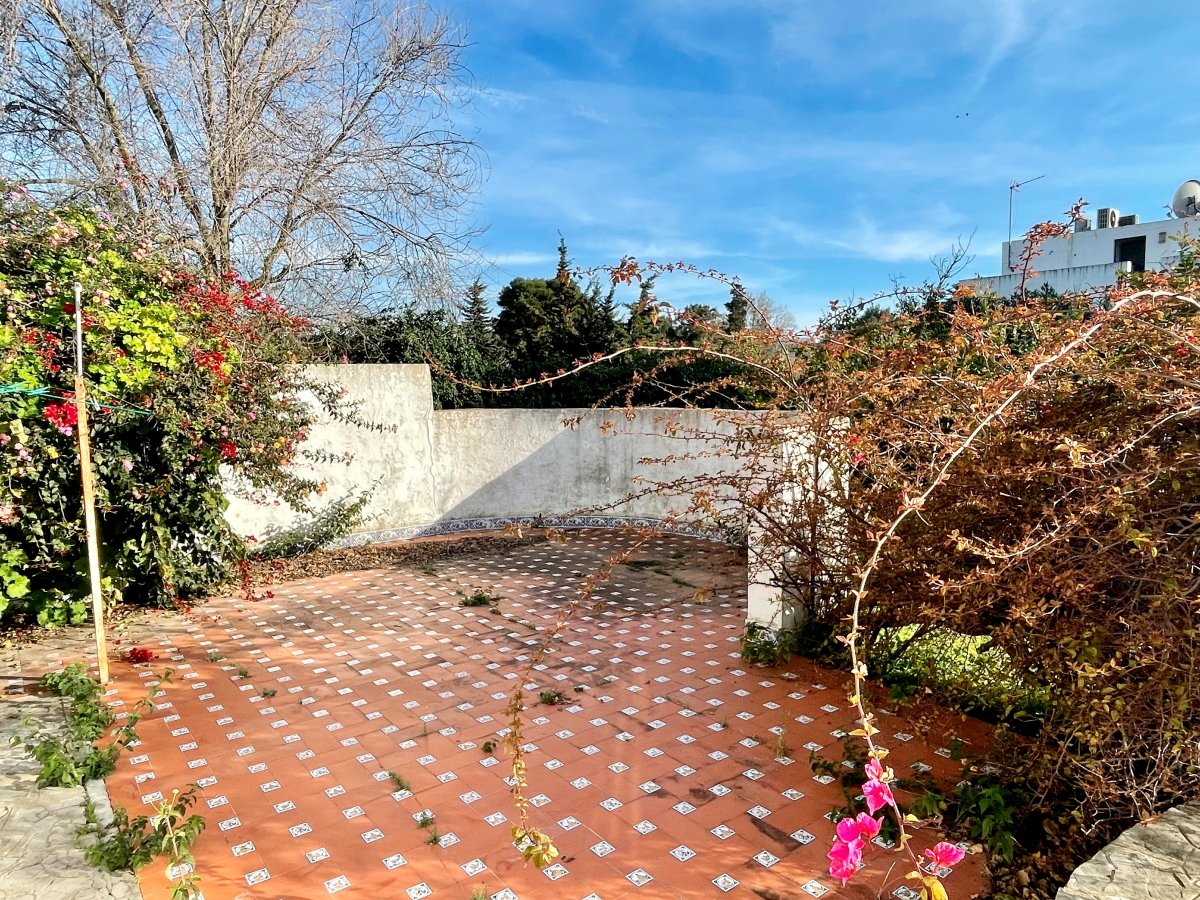 Andaluz Homes