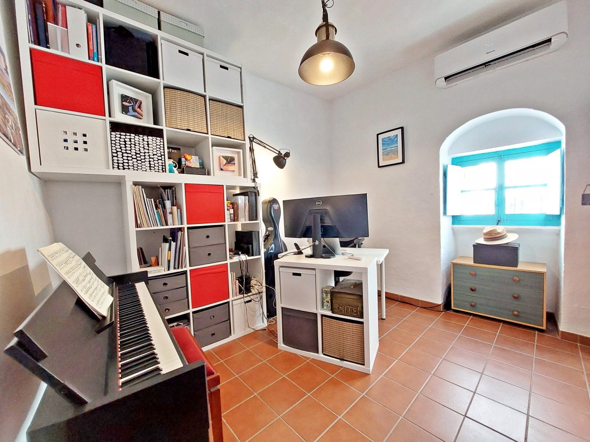 Andaluz Homes