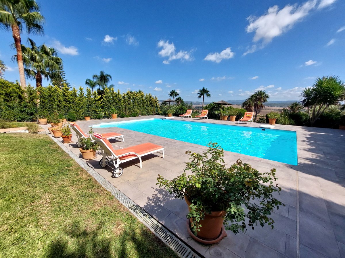 Andaluz Homes