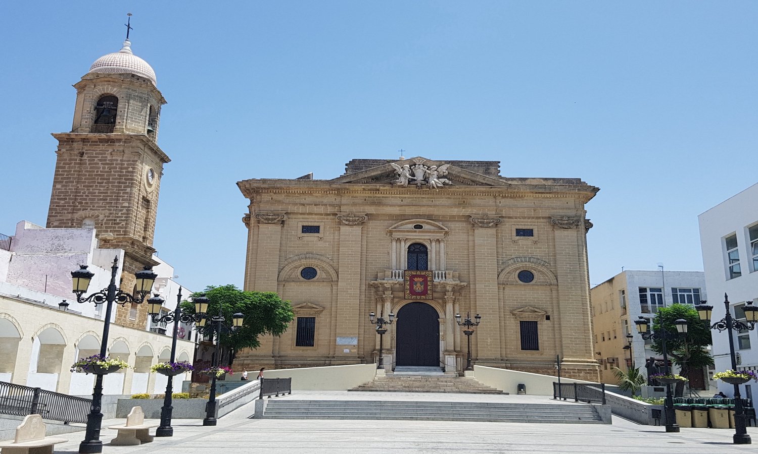 Andaluz Homes
