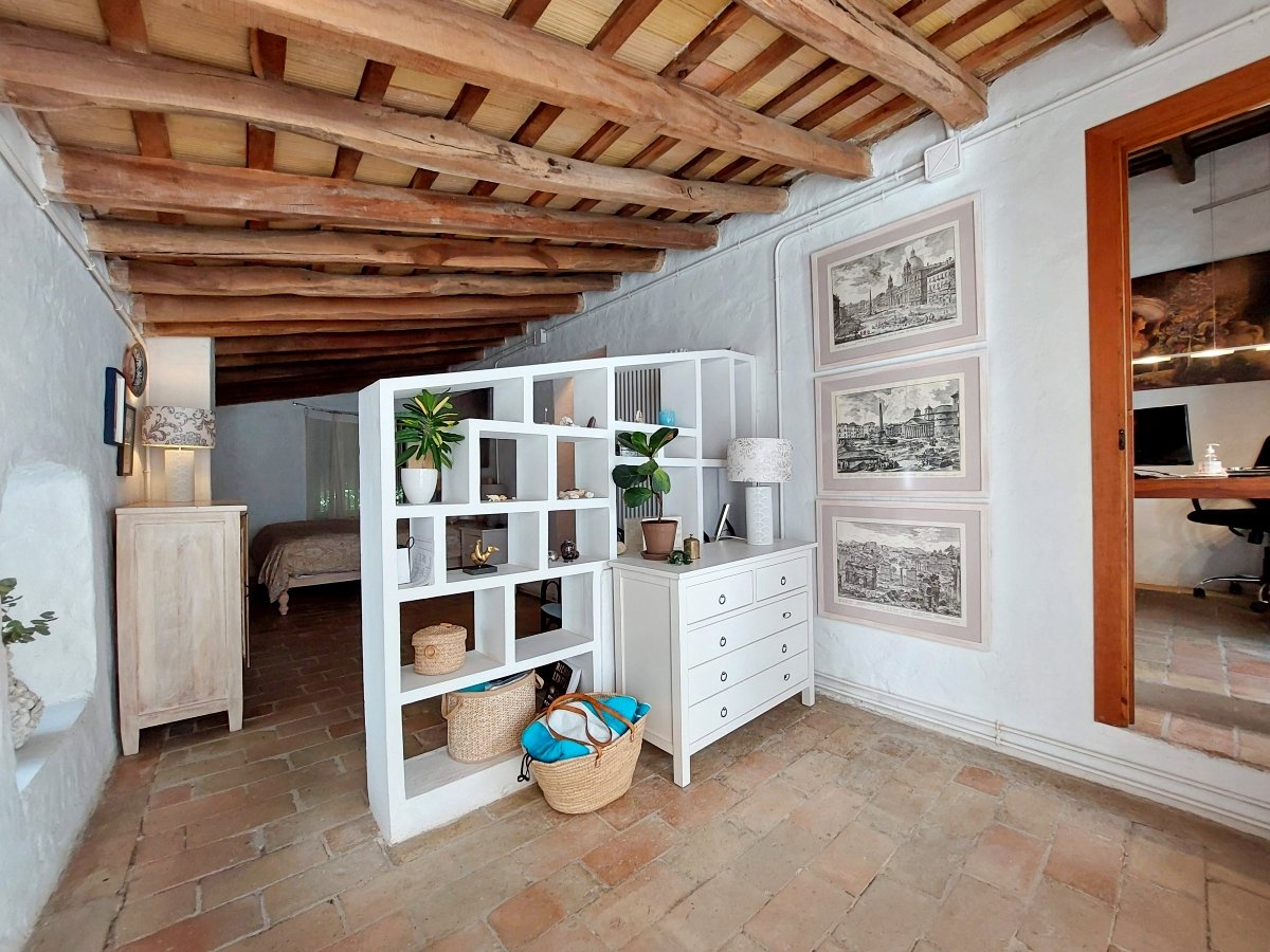 Andaluz Homes