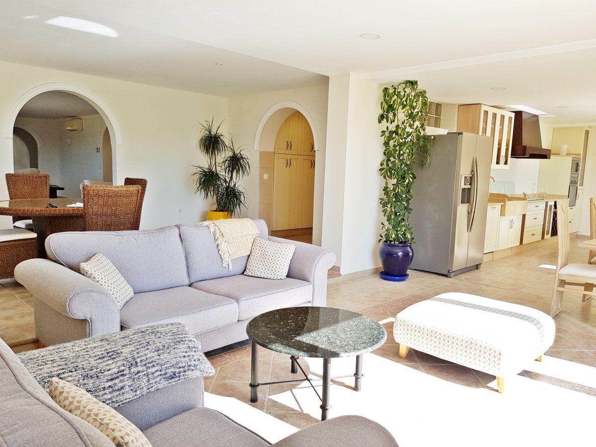 Andaluz Homes
